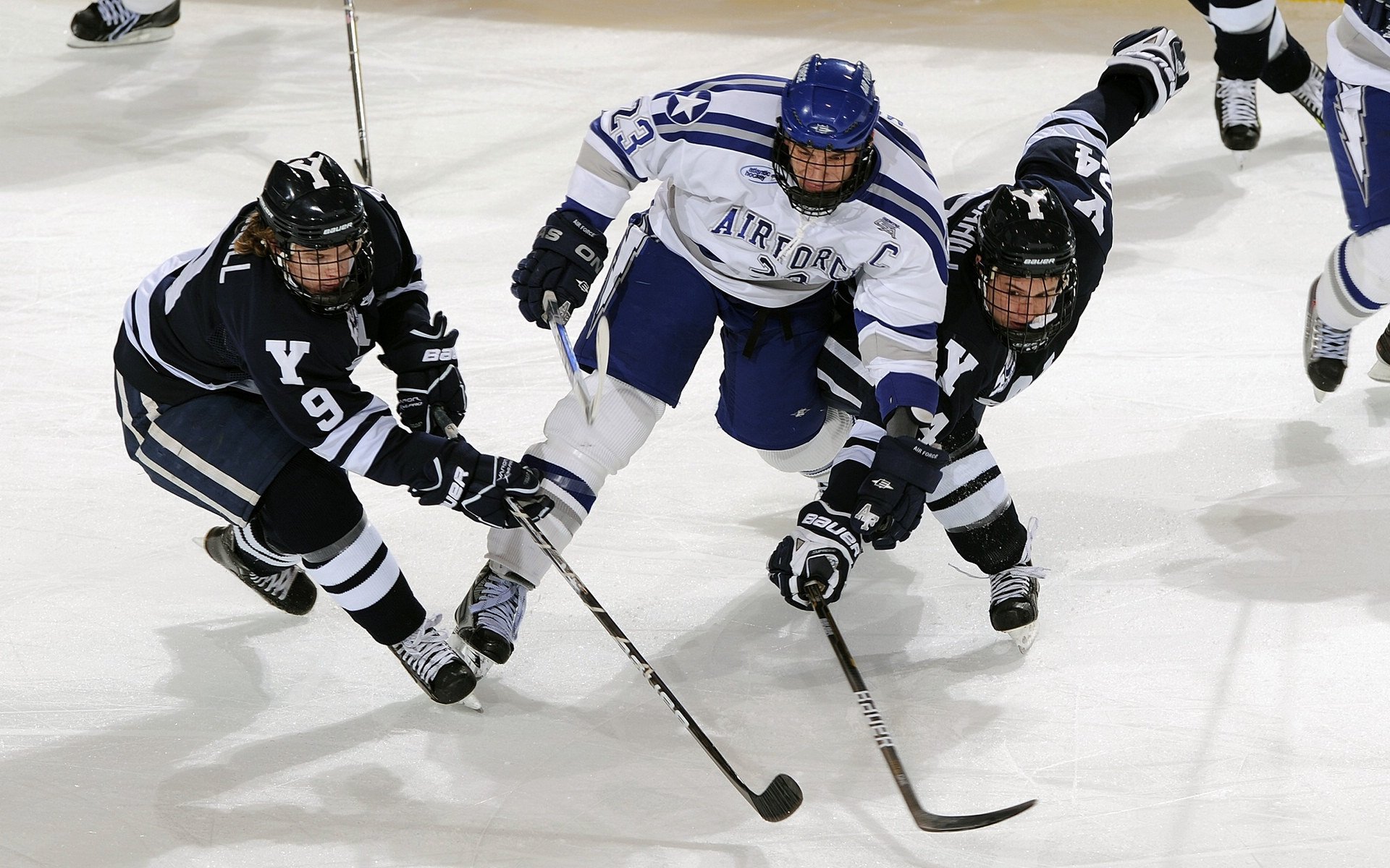 爱游戏娱乐-“梦想启程”青少年篮球优秀项目在武汉集中展示，2020年青少年篮球比赛